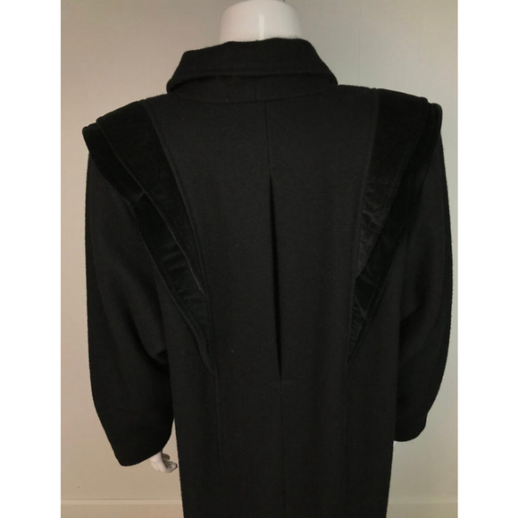 Vintage 'V.I.Petites' Wool Coat - Picture 5 of 7